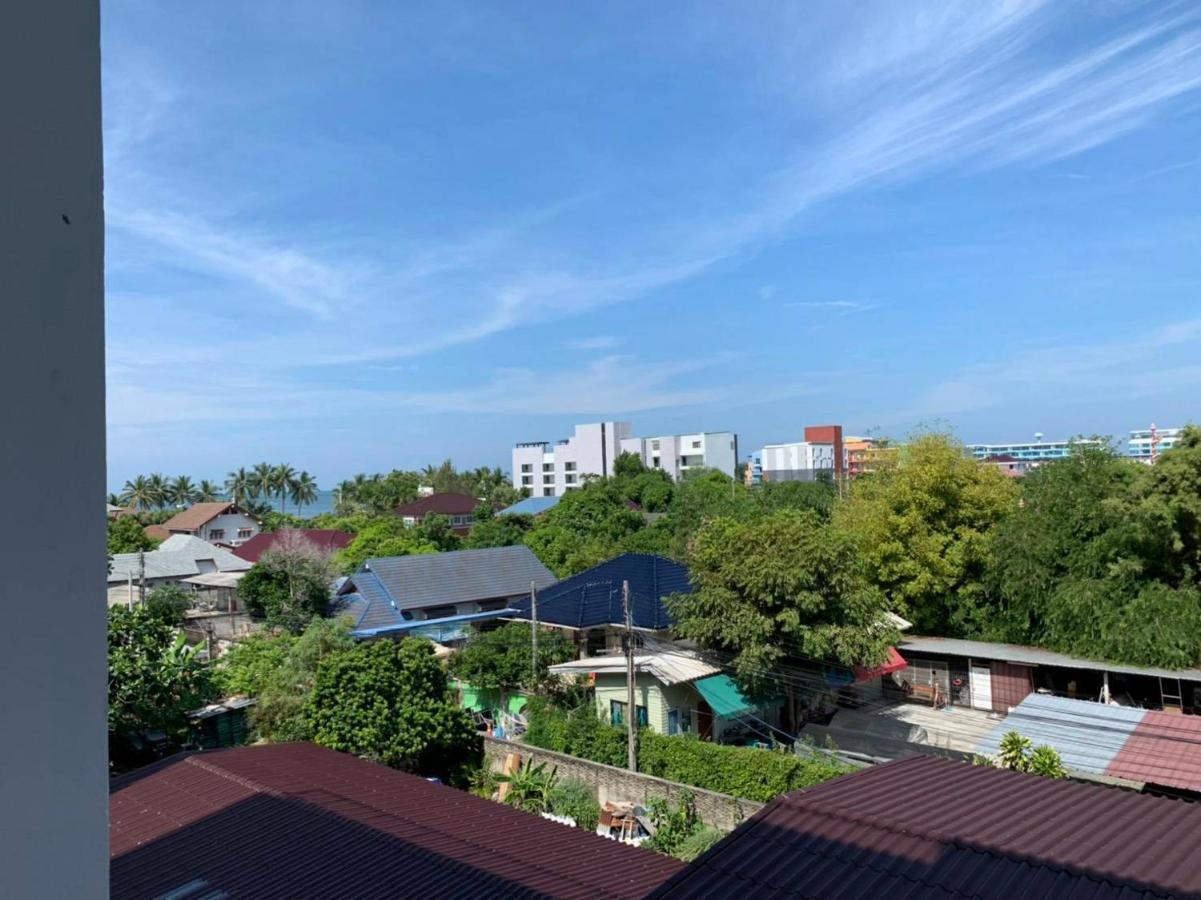 Cozy Near Beach 200M With Toproof Pool At Patio Bangsaen Esterno foto