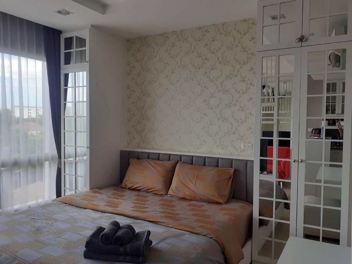 Cozy Near Beach 200M With Toproof Pool At Patio Bangsaen Esterno foto